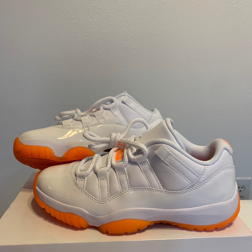 Jordan 11 low citrus